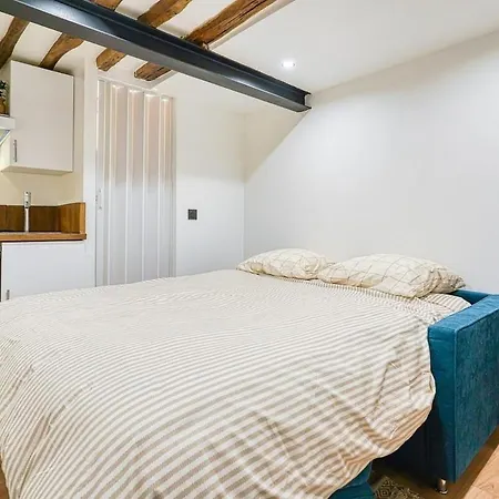 Studio Center Lejlighed *